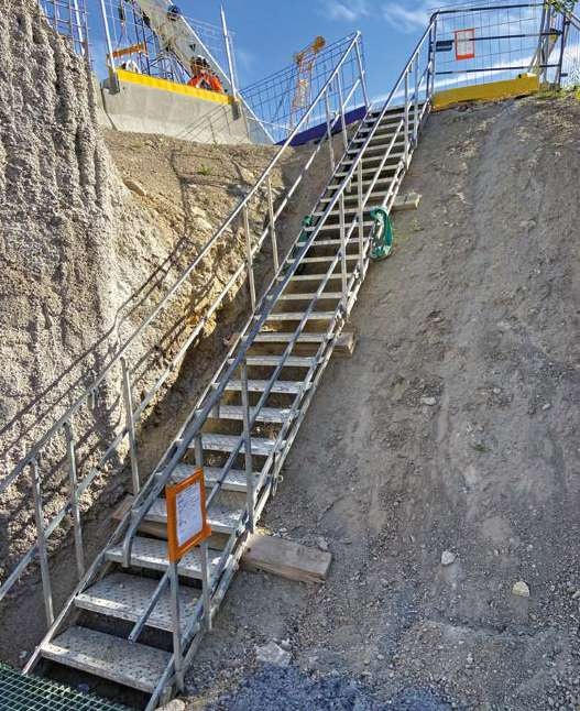 Image de Escalier De Chantier À Inclinaison Variable